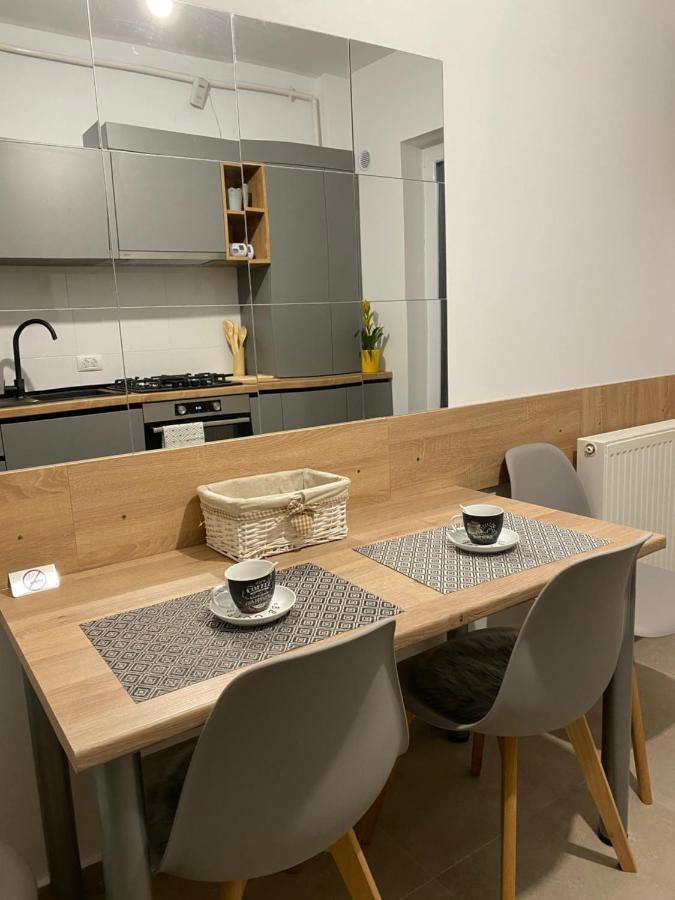 Deea H24 Apartment Rîşnov Ngoại thất bức ảnh